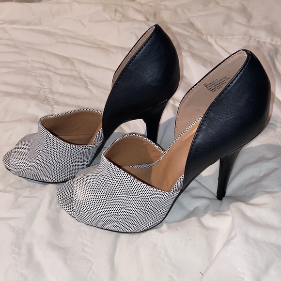 Nine West heels size 7 - Picture 3 of 11